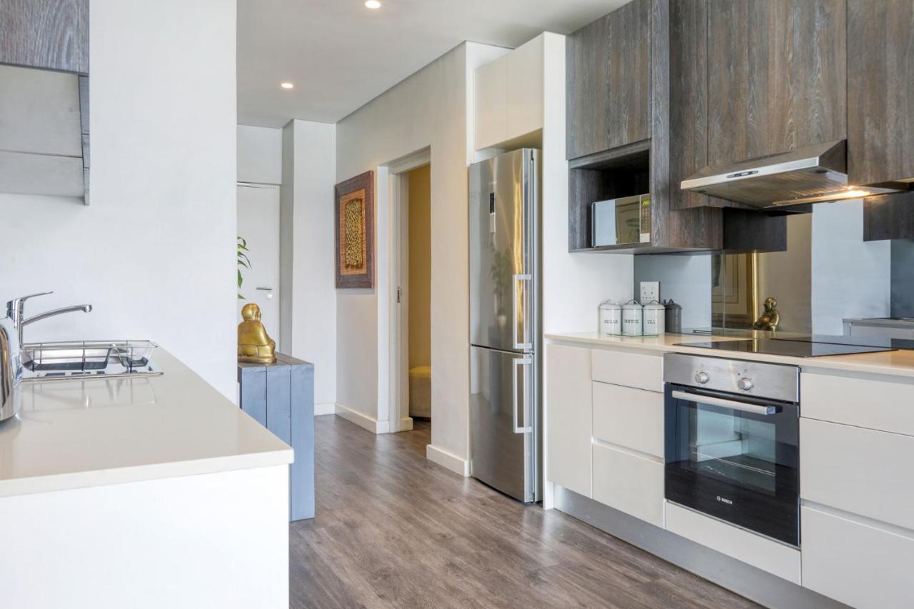 Apartment Backup-powered Classic Luxury Cape Town